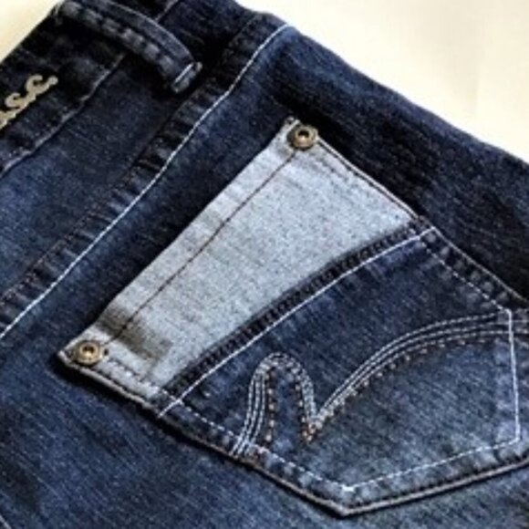 O.S.C. BOHO DENIM JEAN SHORTS - Picture 3 of 9